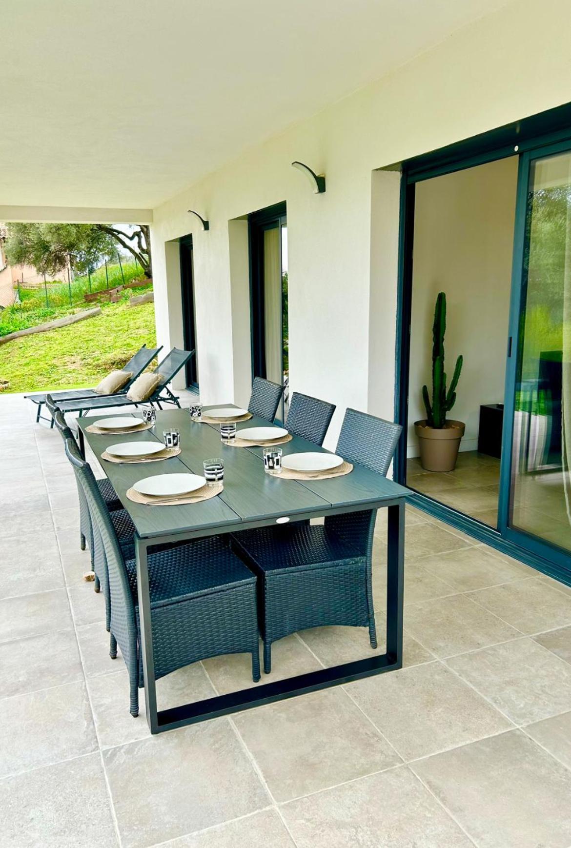 Bas De Villa Avec Jardin Idealement Situe Entre Ajaccio Et Porticcio Bastelicaccia Exteriör bild